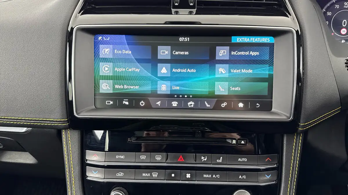 2019-jaguar-f-pace-30td-300-sport-big-15