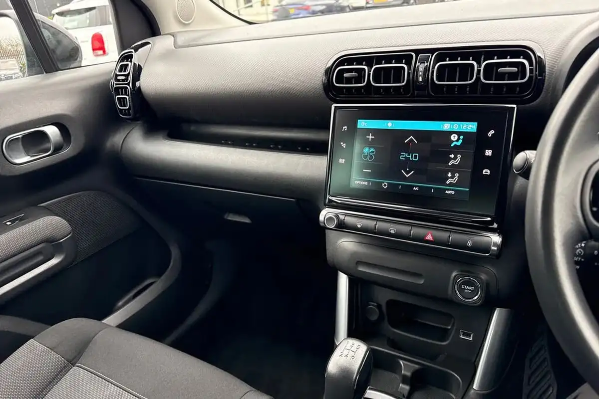 2019-citroen-c3-aircross-12-puretech-flair-82ps-big-44
