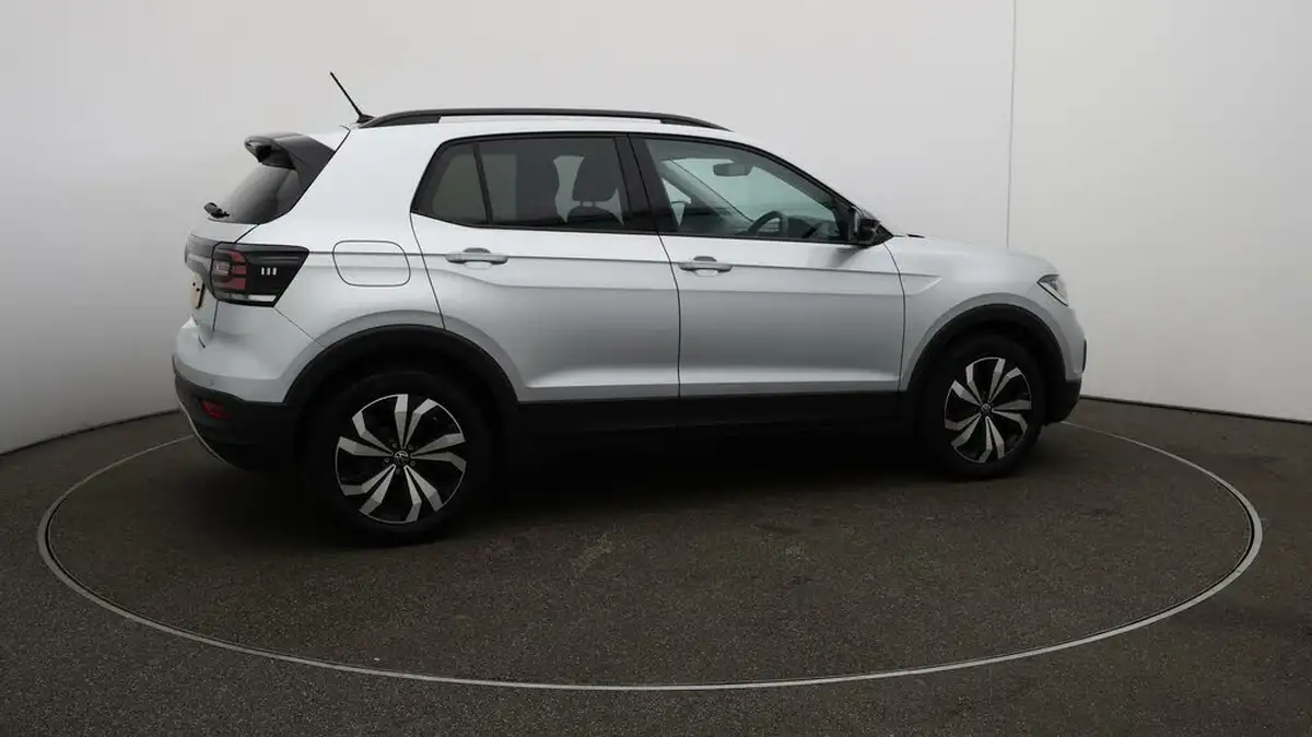2023-volkswagen-t-cross-10-tsi-black-edition-110ps-big-43