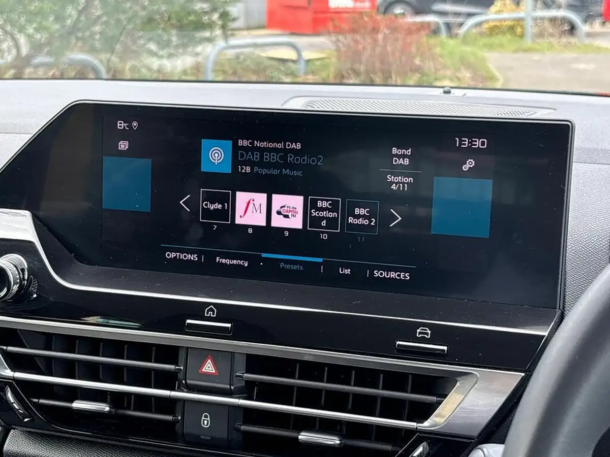 2021-citroen-c4-12-puretech-sense-plus-eat8-big-9