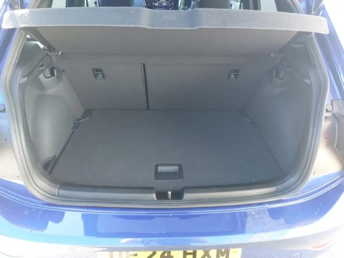 2024-volkswagen-polo-10-tsi-r-line-110ps-dsg-big-7