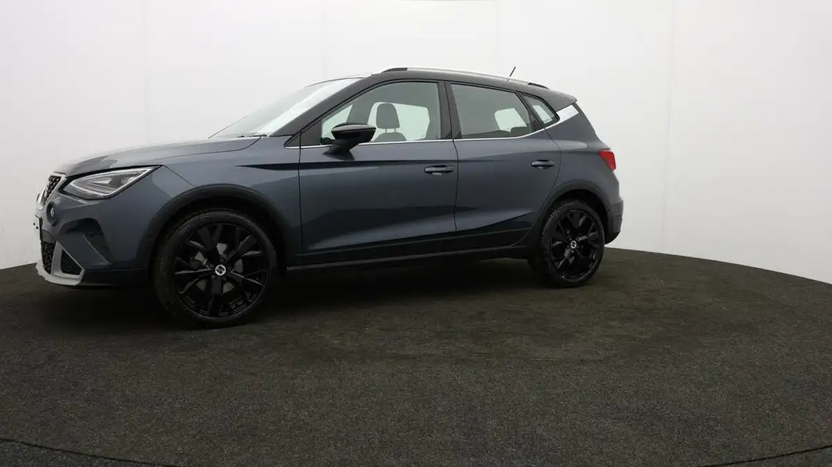 2022-seat-arona-10-tsi-xperience-lux-big-40
