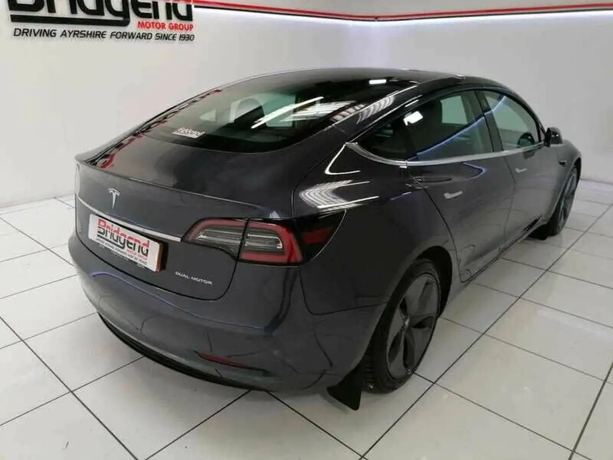 2019-tesla-model-3-e-long-range-4x4-big-5