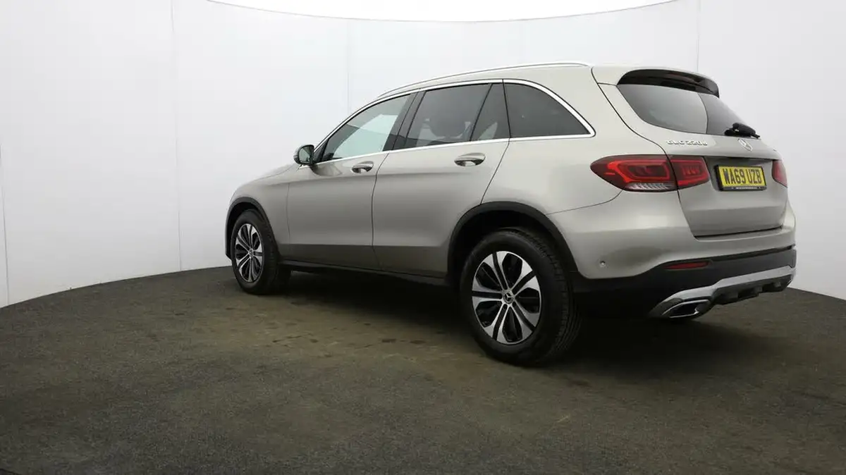2019-mercedes-benz-glc-class-20d-glc220d-sport-big-47