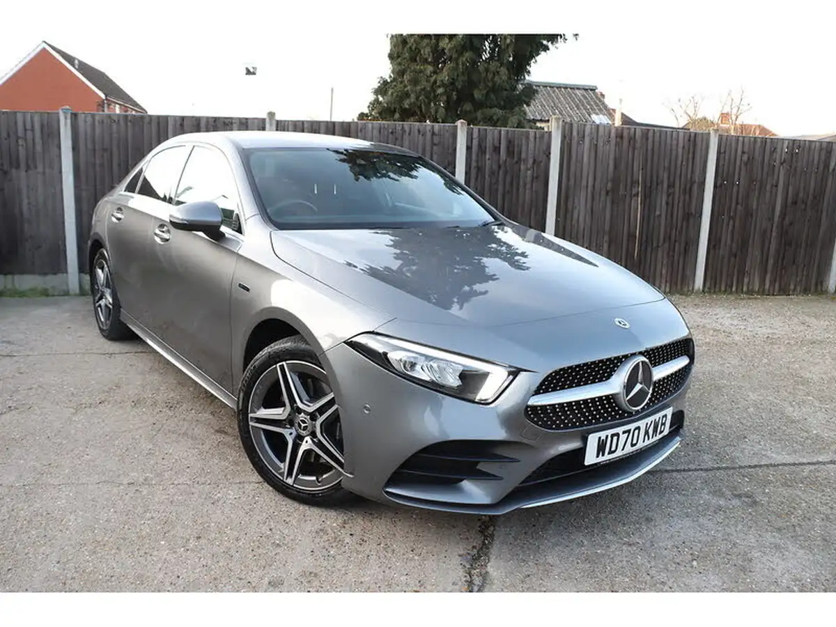 2021-mercedes-benz-a-class-13-a250e-amg-line-executive-saloon-4d-big-19