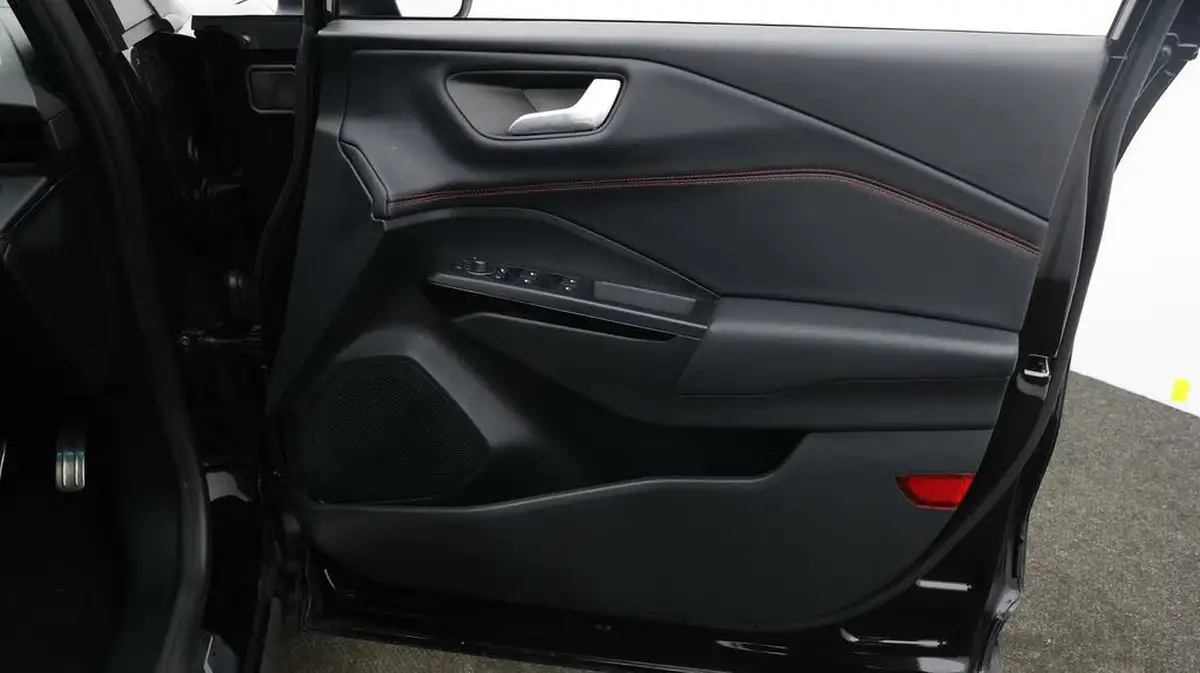 2024-ford-puma-suv-10-st-line-125ps-big-14