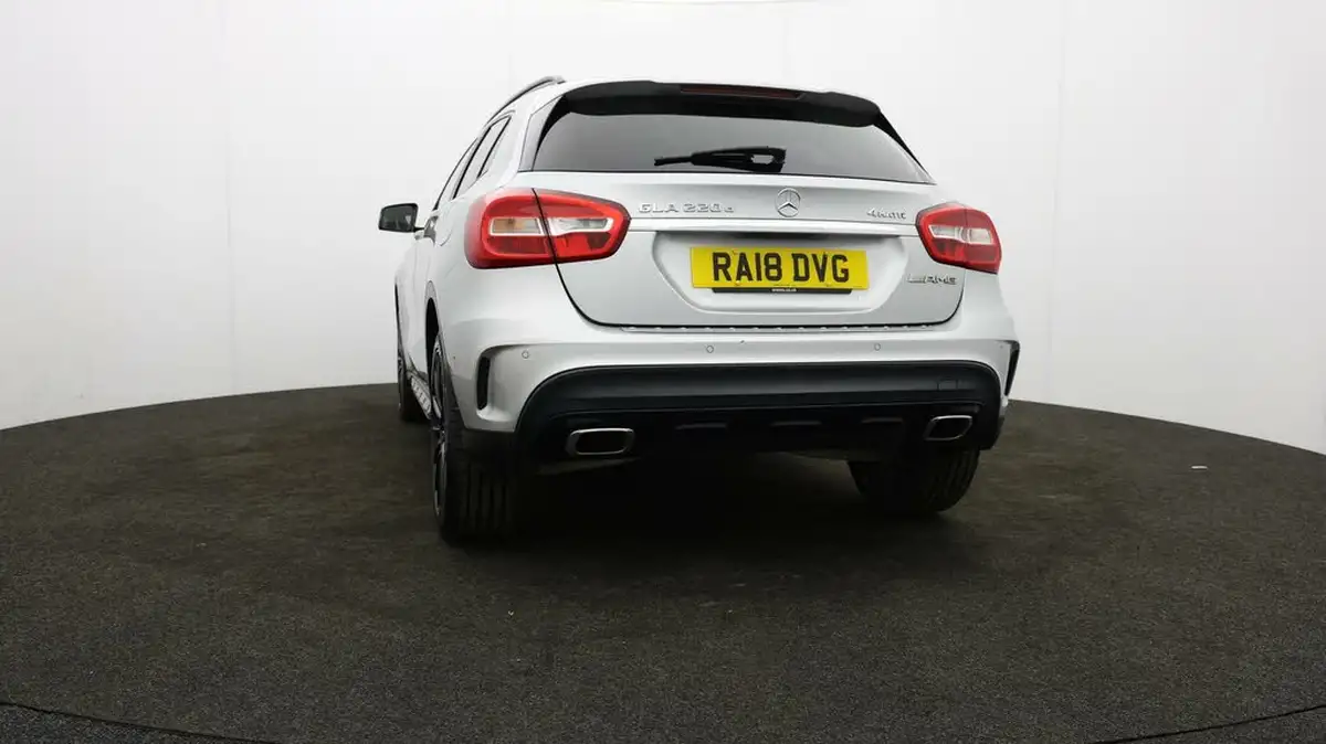 2018-mercedes-benz-gla-class-21d-gla-220d-amg-line-177ps-executivess-big-25