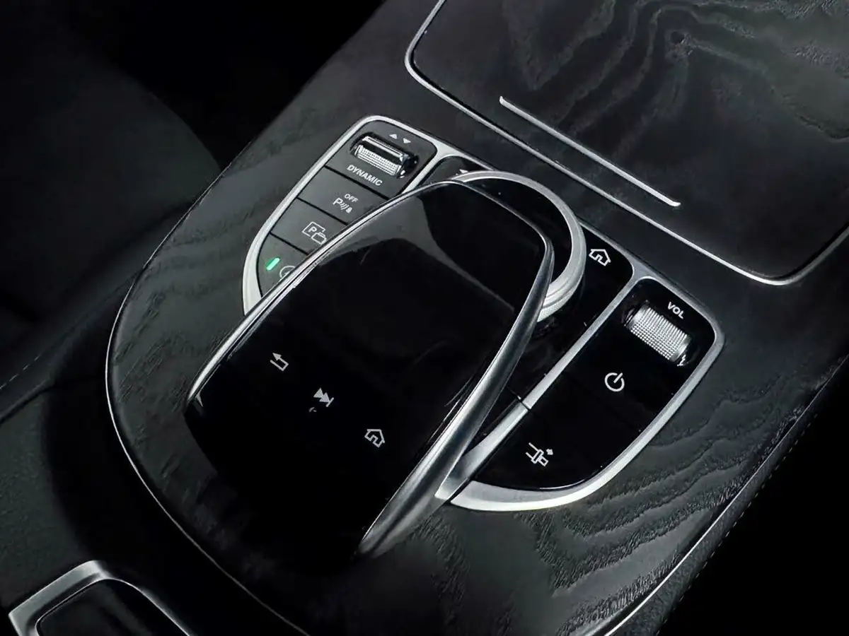 2020-mercedes-benz-e-class-30-d-e400d-amg-line-premium-plus-coupe-2d-big-27