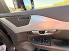 2016-volvo-xc90-20-t8-momentum-small-26