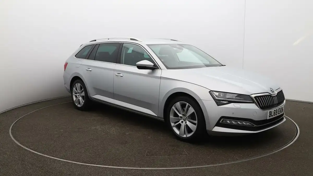 2019-skoda-superb-20-tsi-se-l-estate-big-35