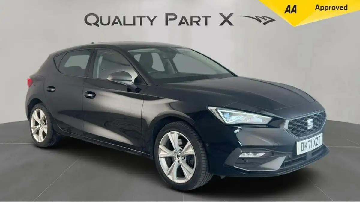 2021-seat-leon-14-e-hybrid-fr-hatchback-big-0