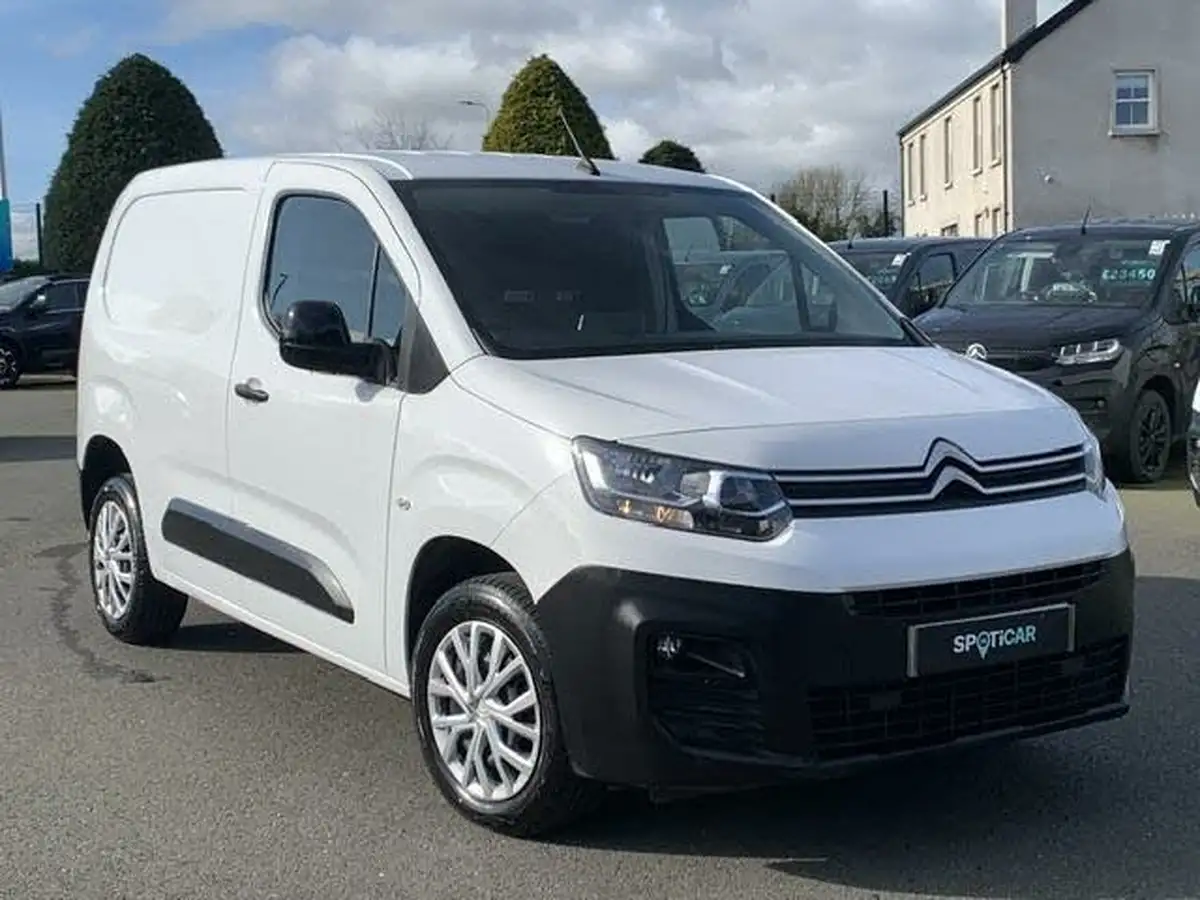 2022-citroen-berlingo-15bluehdi-1000-enterprise-pro-100pseu6d-big-0