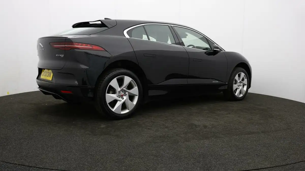 2021-jaguar-i-pace-ev400-se-big-27