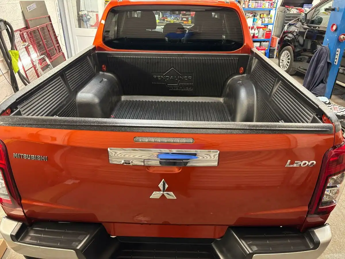 2021-mitsubishi-l200-22di-d-warrior-big-5