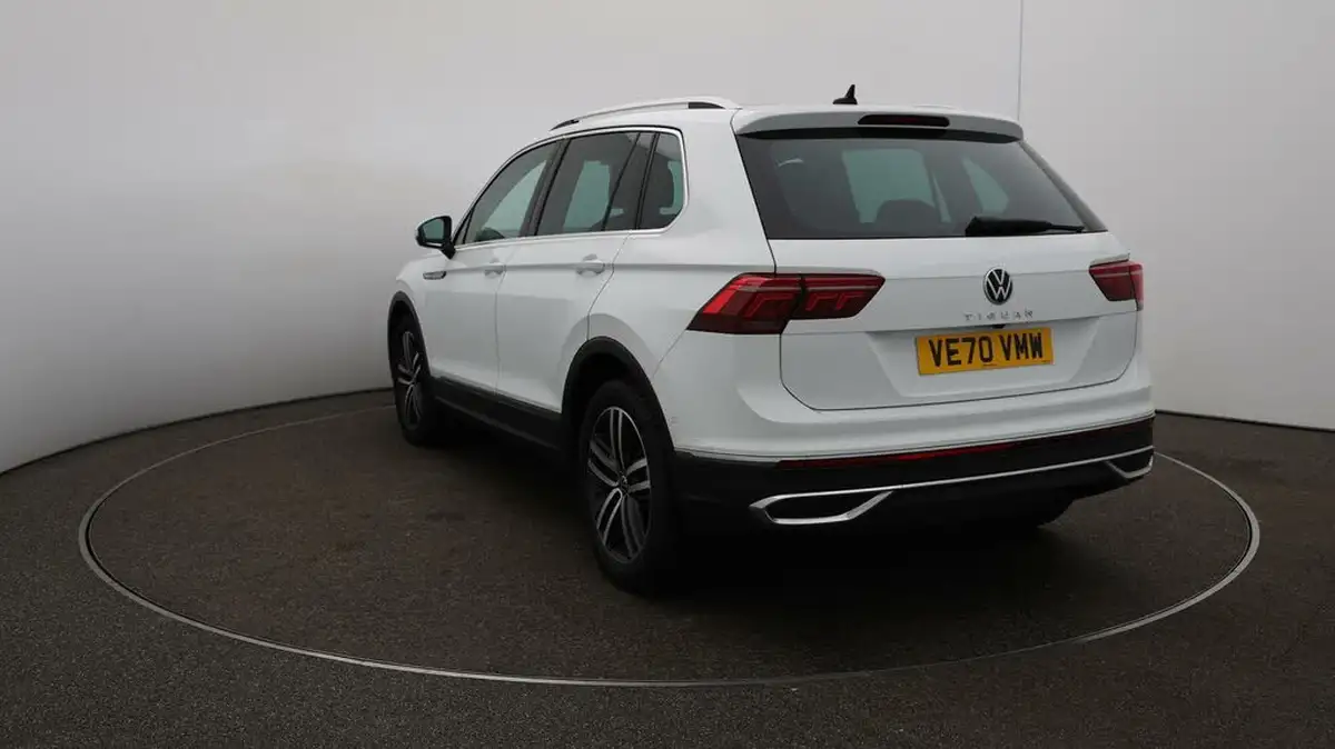 2021-volkswagen-tiguan-15-tsi-elegance-big-55