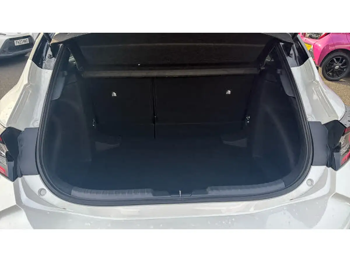 2023-toyota-corolla-18-vvt-i-gr-sport-138bhp-hatchback-big-13