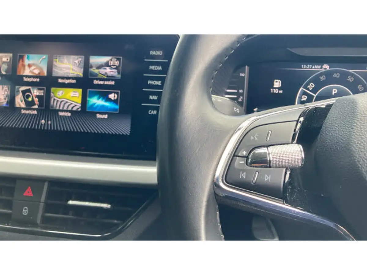 2021-skoda-kamiq-10-tsi-se-l-109ps-dsg-big-16