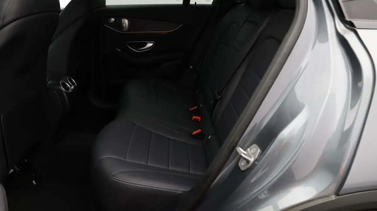 2018-mercedes-benz-glc-class-21d-glc220d-amg-line-premium-plusss-station-wagon-5d-big-15