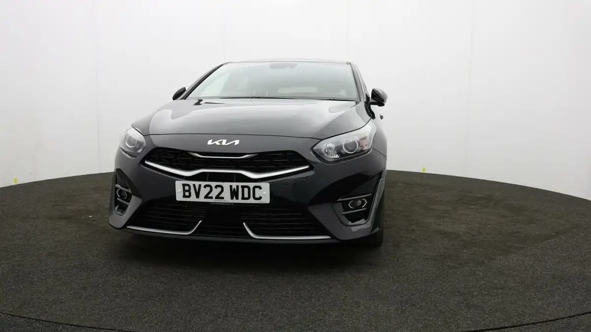 2022-kia-pro-ceed-15-t-gdi-gt-line-big-47