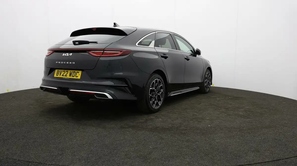 2022-kia-pro-ceed-15-t-gdi-gt-line-big-75