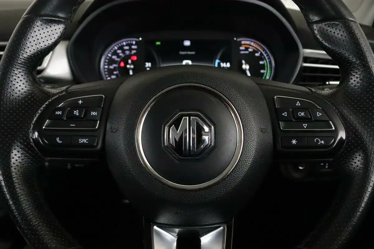 2021-mg-mg5-e-excite-ev-big-21