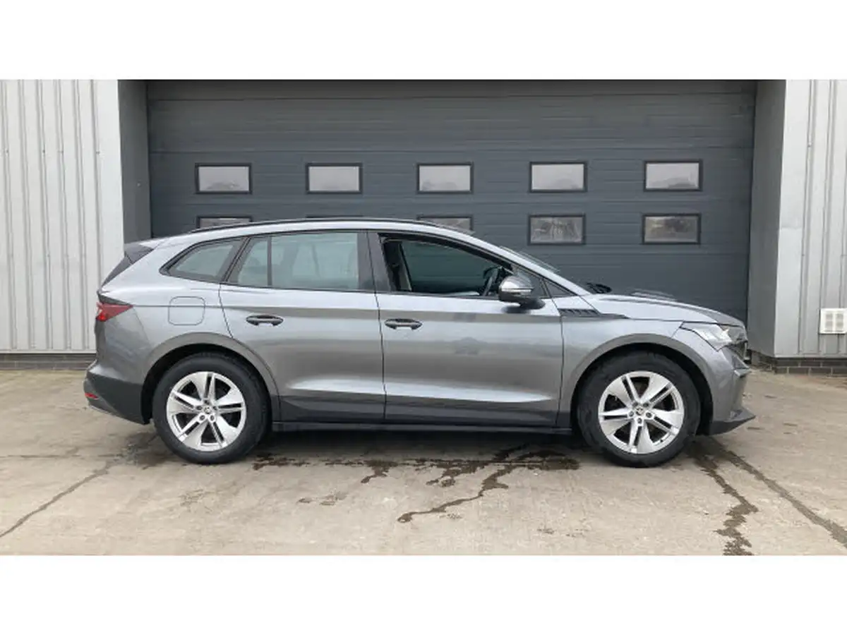 2022-skoda-enyaq-e-60-big-4