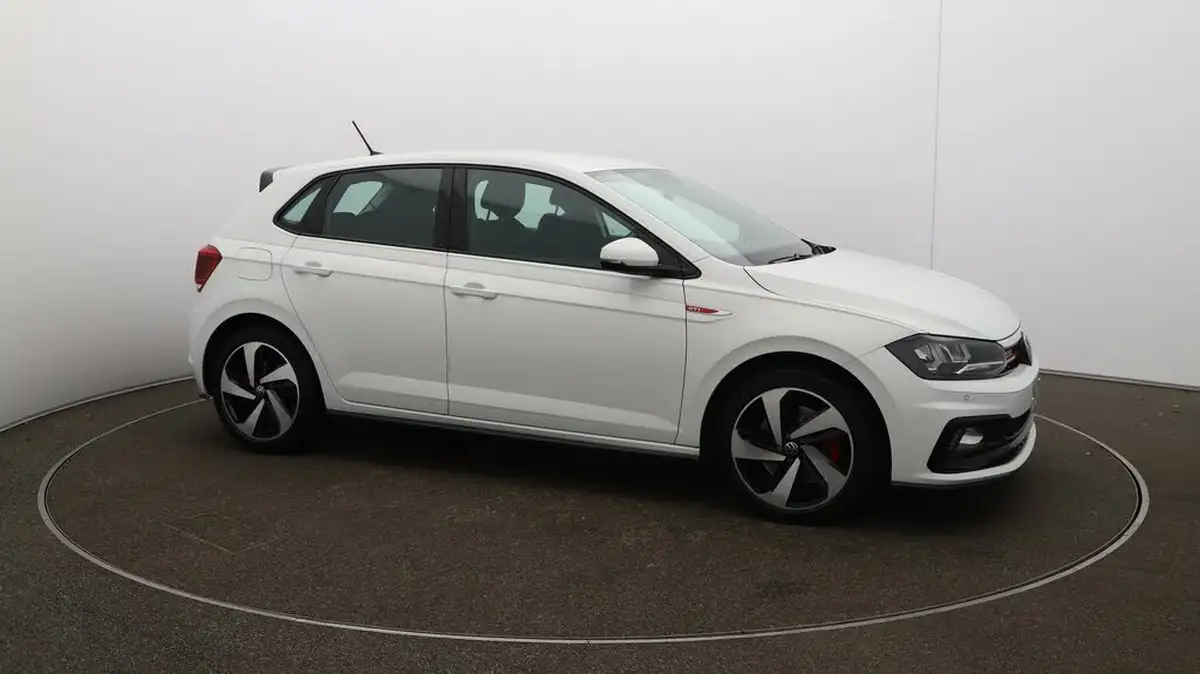 2021-volkswagen-polo-20-tsi-gti-big-38
