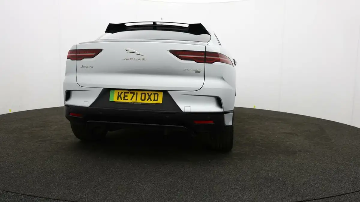 2021-jaguar-i-pace-ev400-se-big-68