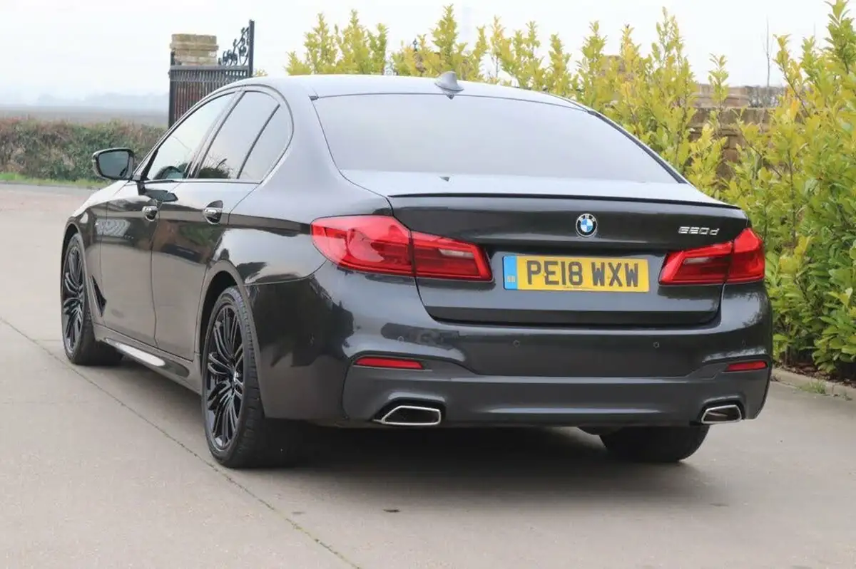 2018-bmw-5-series-20td-520d-m-sport-188bhp-ss-saloon-4d-big-6