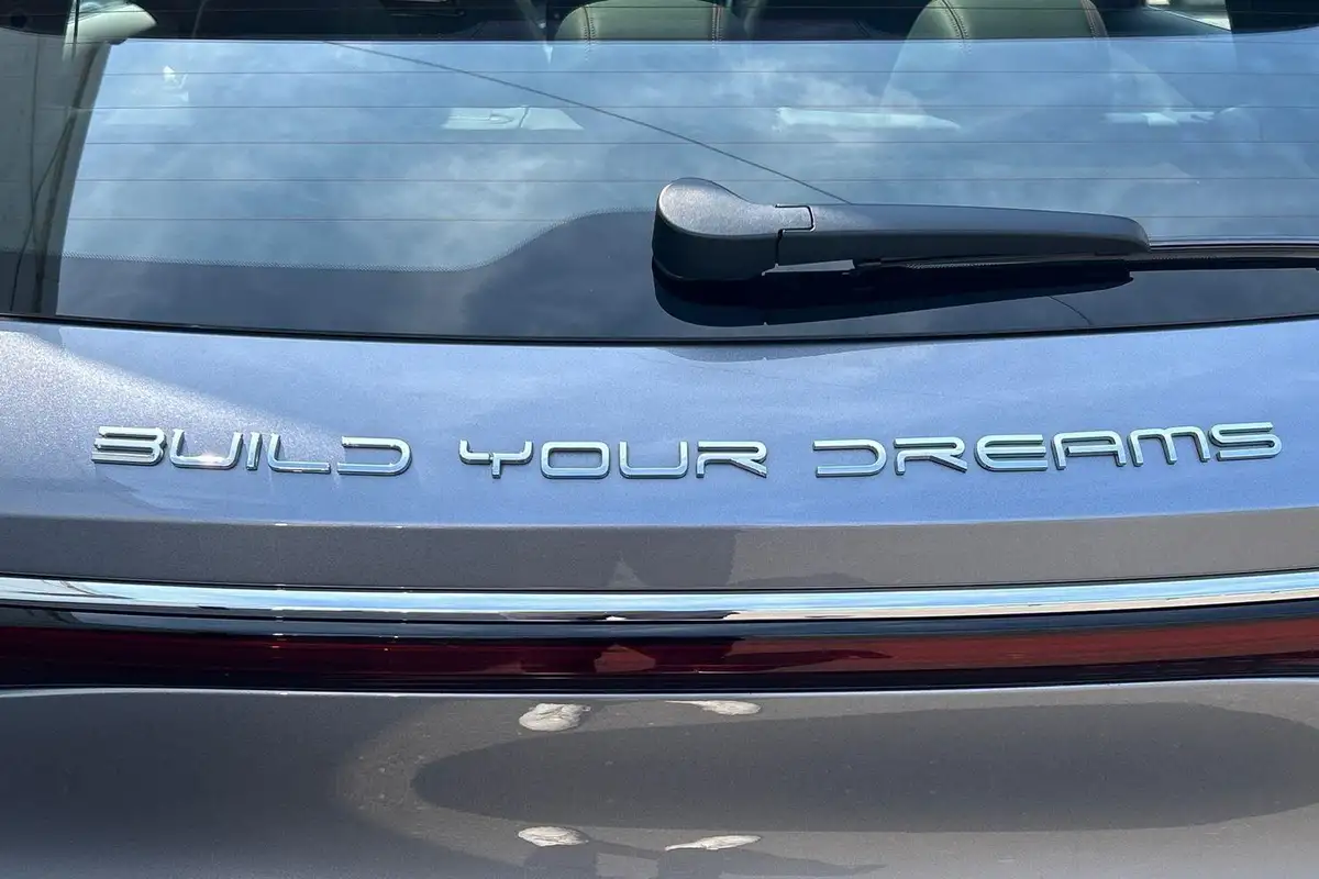 2024-byd-atto-3-e-design-big-34