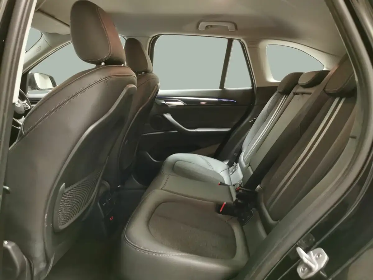 2021-bmw-x1-15-xdrive-25e-phev-sport-big-27