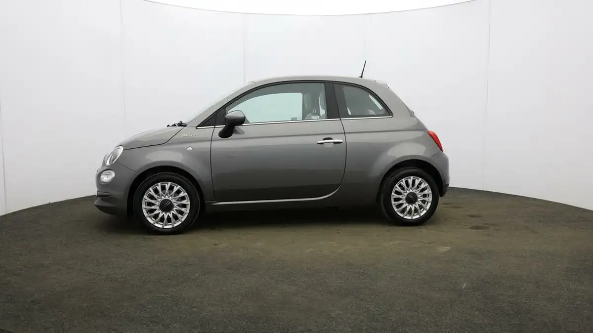 2022-fiat-500-10-dolcevita-big-61