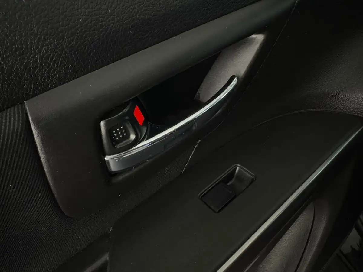 2023-suzuki-s-cross-14-boosterjet-motion-big-9
