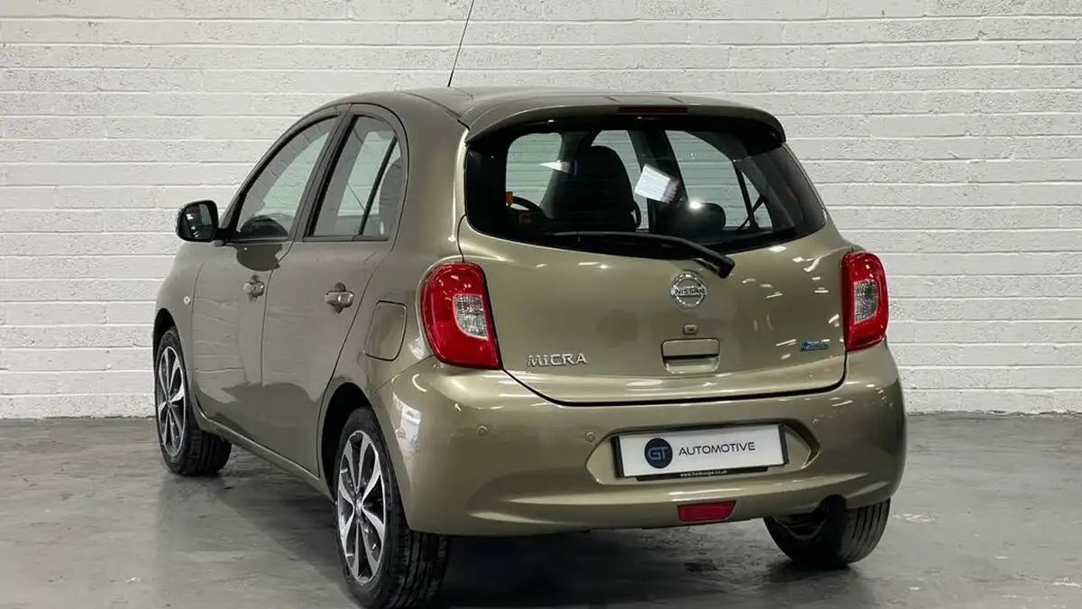2014-nissan-micra-12-tekna-98ps-glass-roof-cvt-big-5