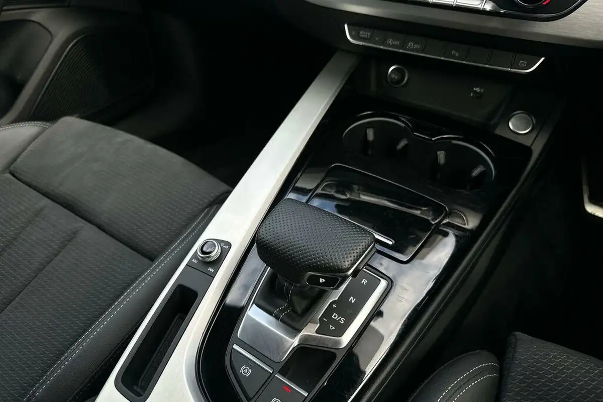 2022-audi-a4-20-40-tfsi-s-line-big-11