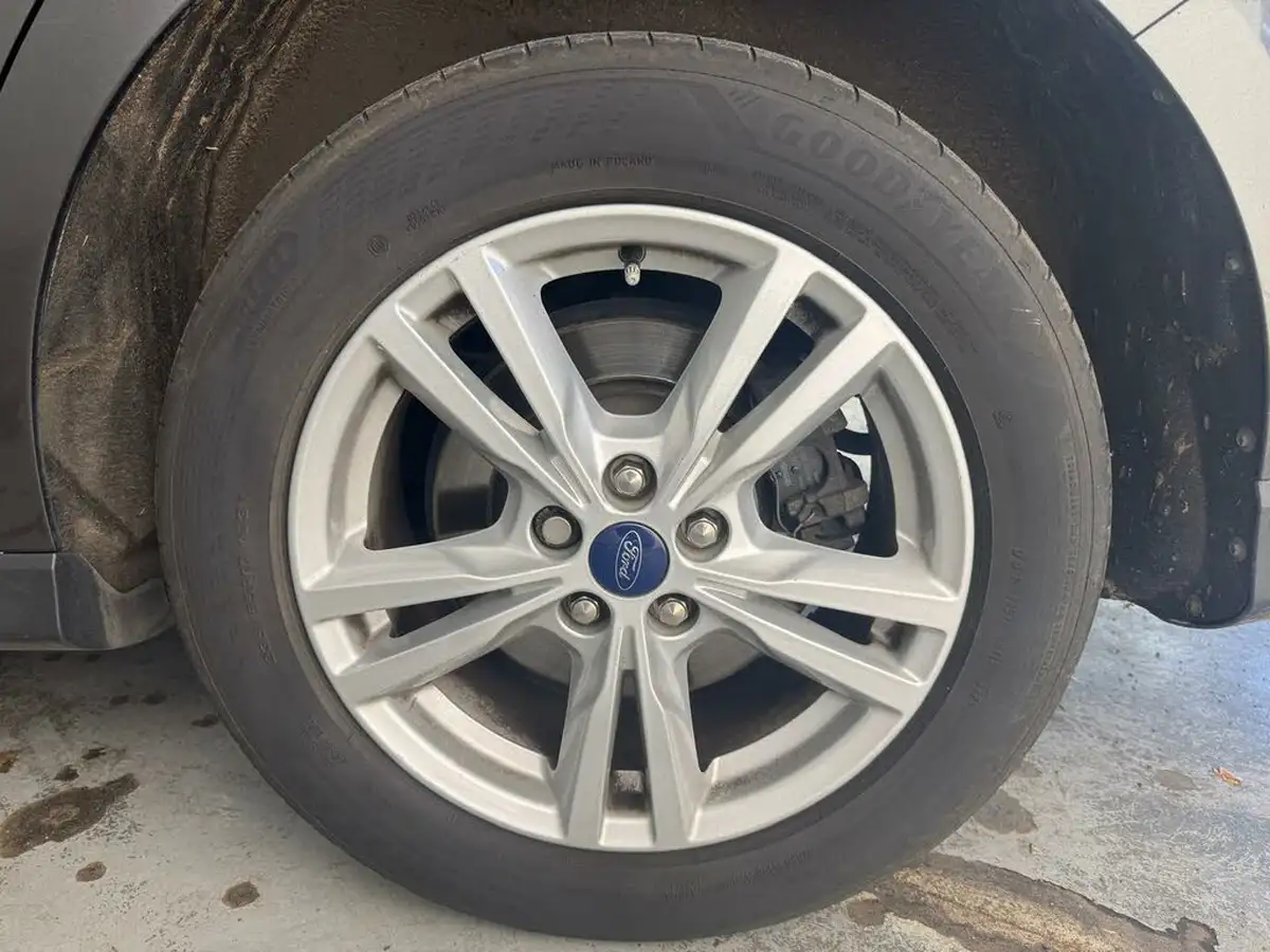 2020-ford-galaxy-20-titanium-150ps-auto-big-36