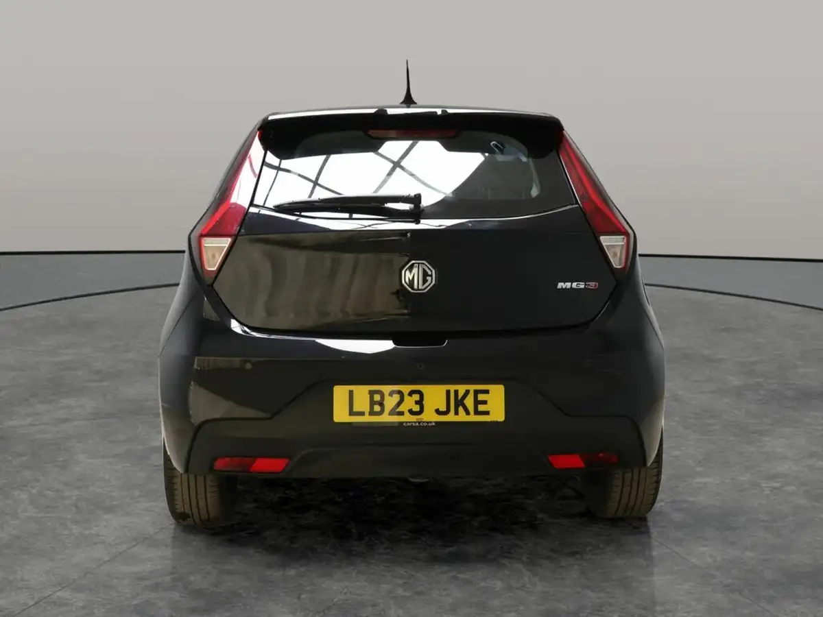 2023-mg-mg3-15-vti-tech-exclusive-nav-big-8