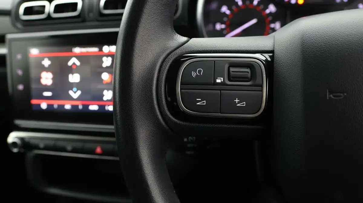 2018-citroen-c3-12-puretech-flair-82ps-big-20