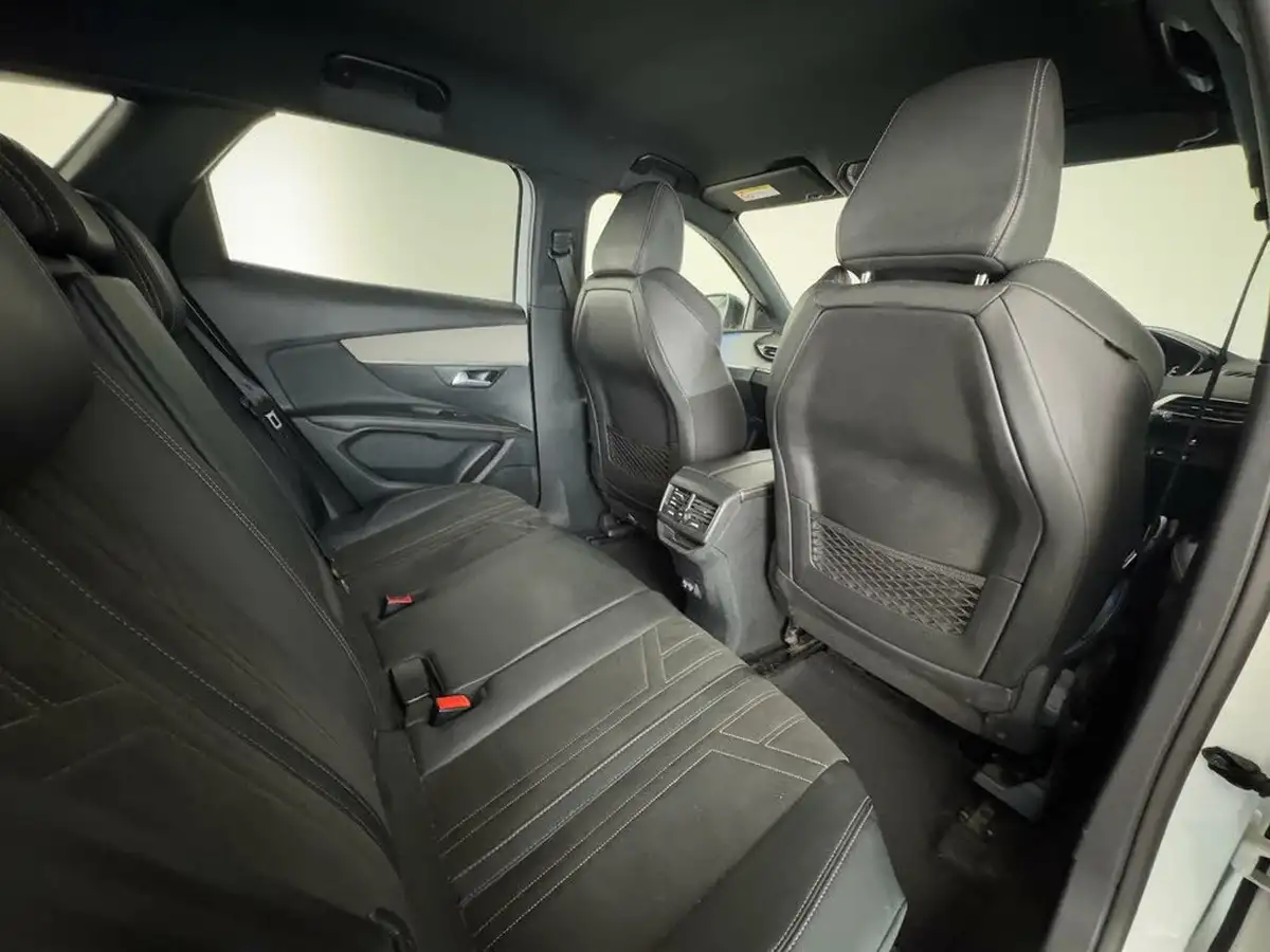 2021-peugeot-3008-suv-15-bluehdi-gt-big-18