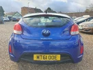 2012-hyundai-veloster-16-sport-media-pk-small-9