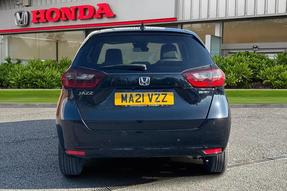 2021-honda-jazz-15-i-mmd-ex-107ps-big-4