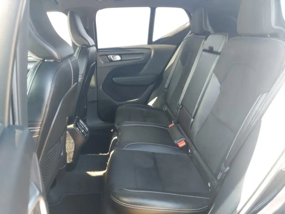 2021-volvo-xc40-15-t3-r-design-pro-163bhp-geartronic-big-5