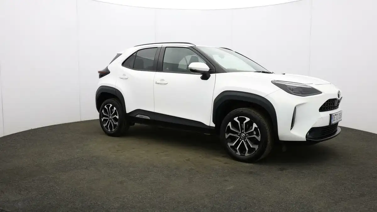 2022-toyota-yaris-cross-15-vvt-i-design-big-0