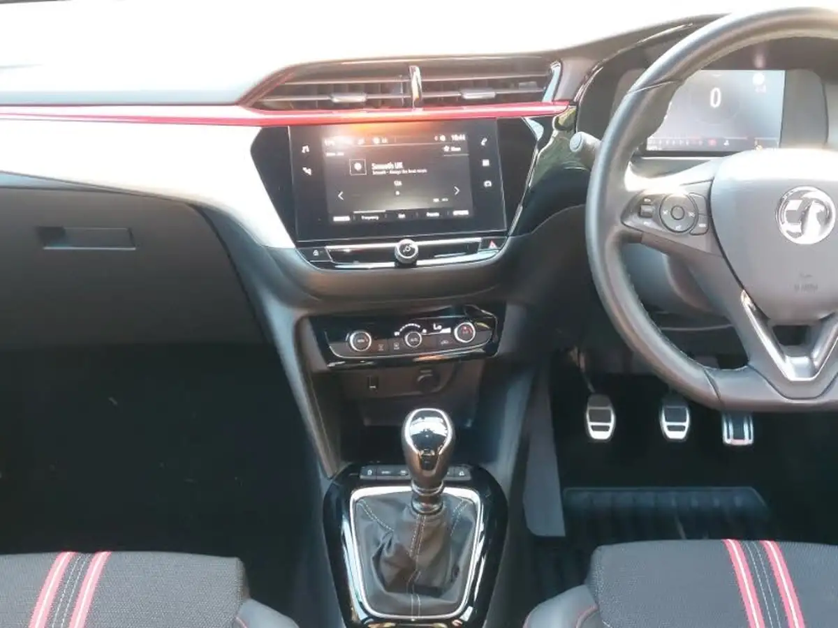 2022-vauxhall-corsa-12-turbo-gs-line-100ps-big-6