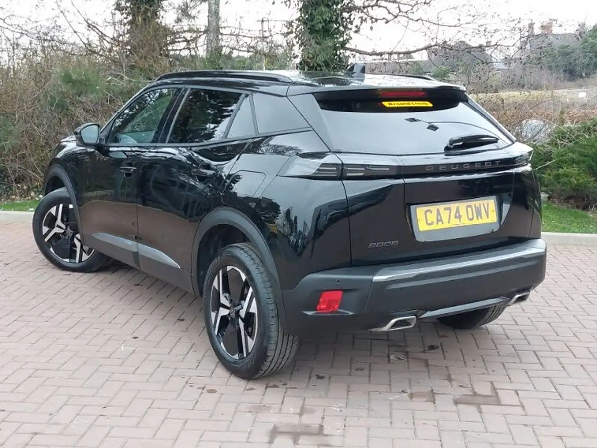 2024-peugeot-2008-suv-12-puretech-allure-130ps-big-1