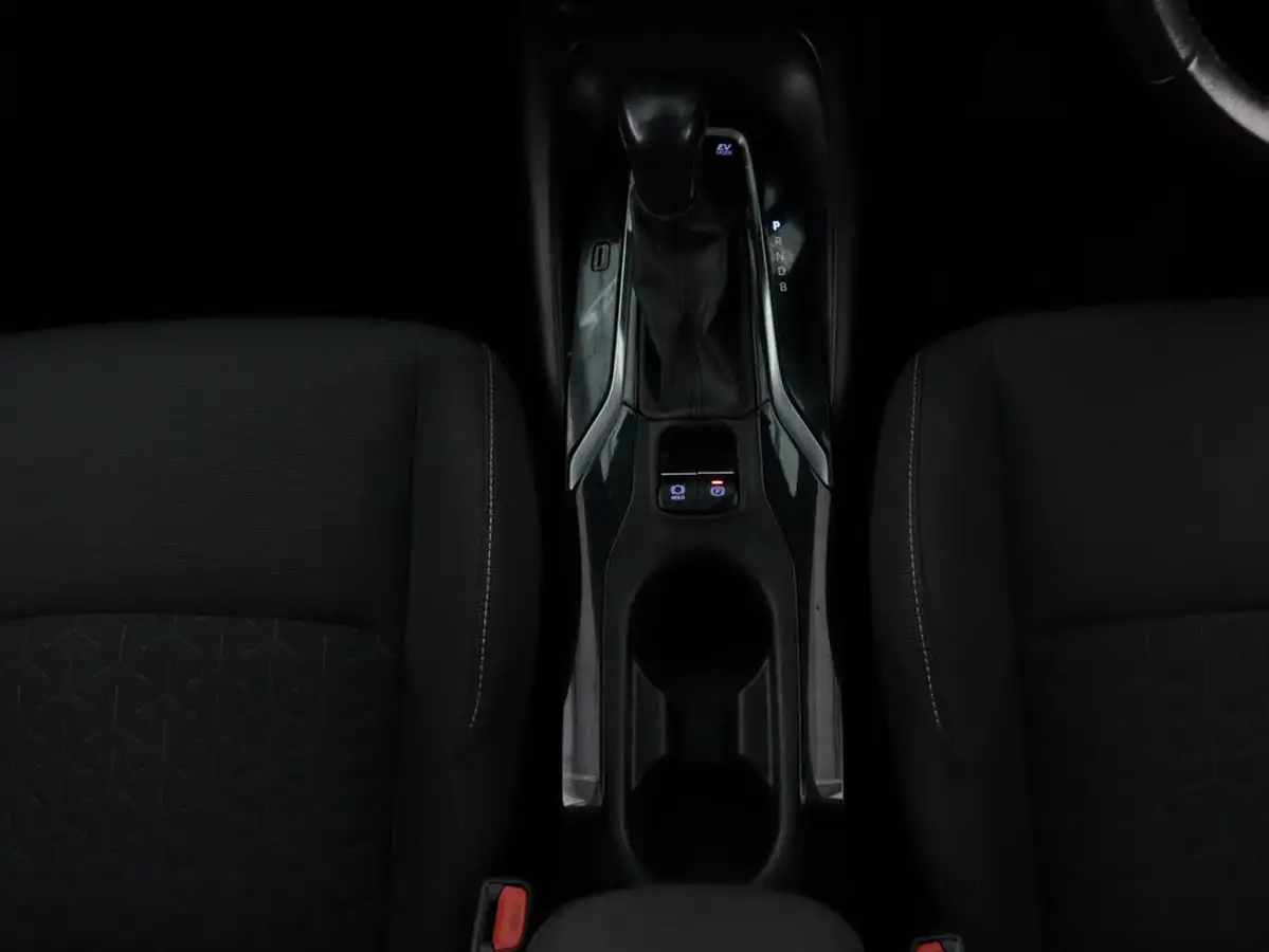 2021-toyota-corolla-18-vvt-i-icon-spare-wheel-touring-sports-5d-big-15