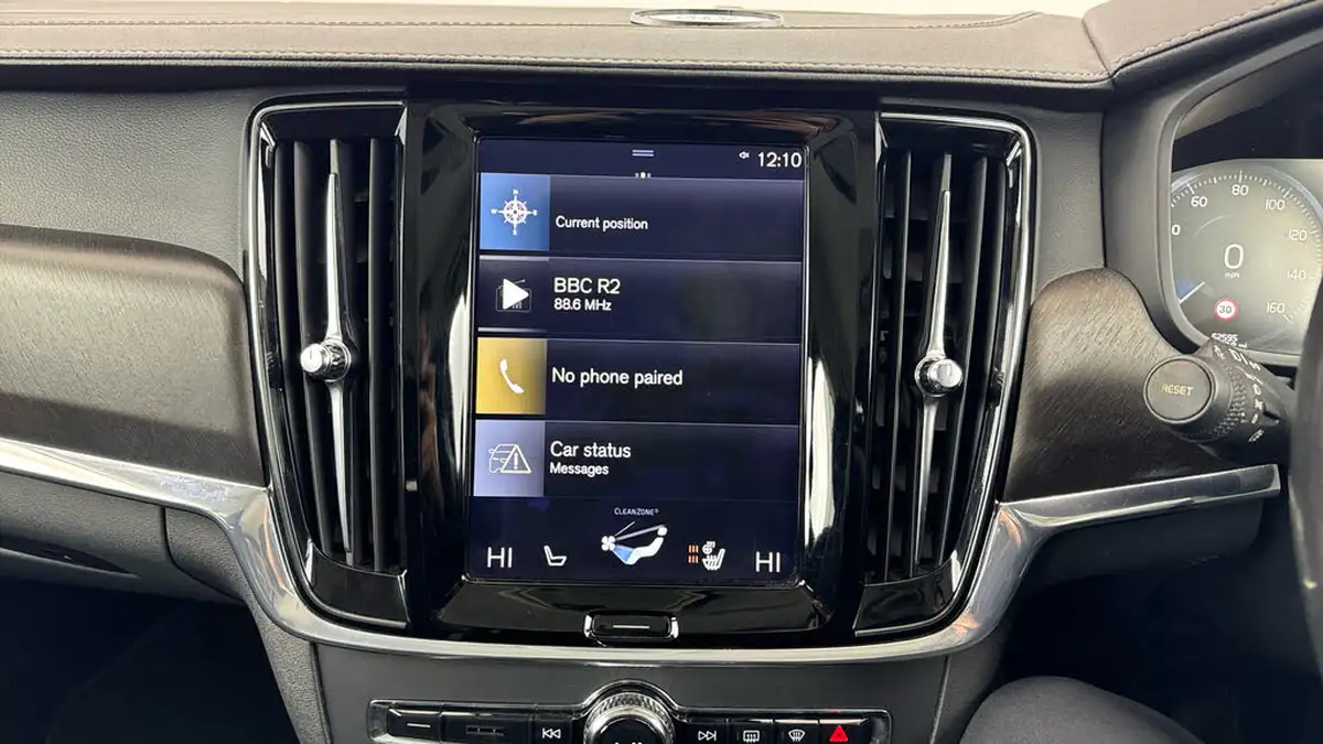 2017-volvo-v90-20td-d5-cross-country-pro-big-11