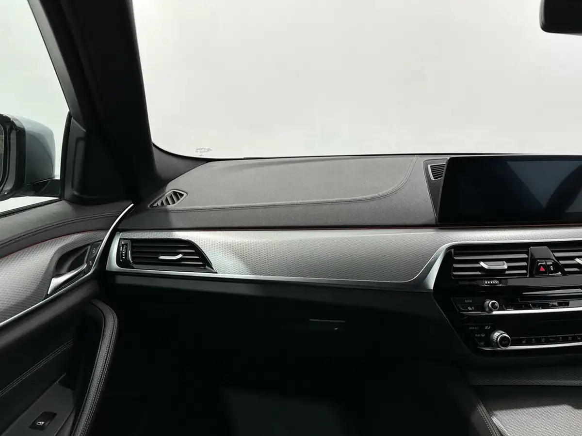 2020-bmw-5-series-30td-530d-m-sport-261bhp-touring-5d-big-27