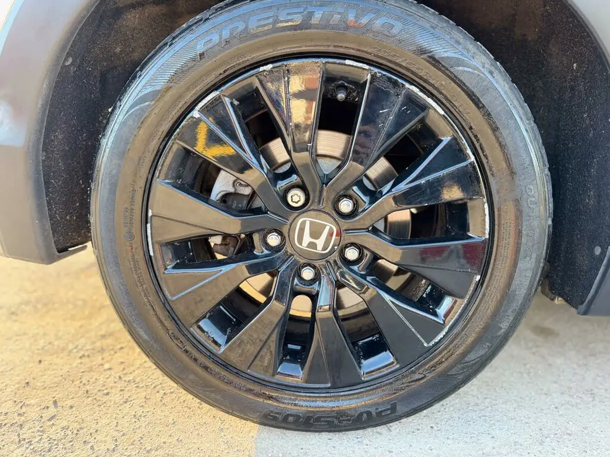 2014-honda-civic-16td-s-hatchback-big-47