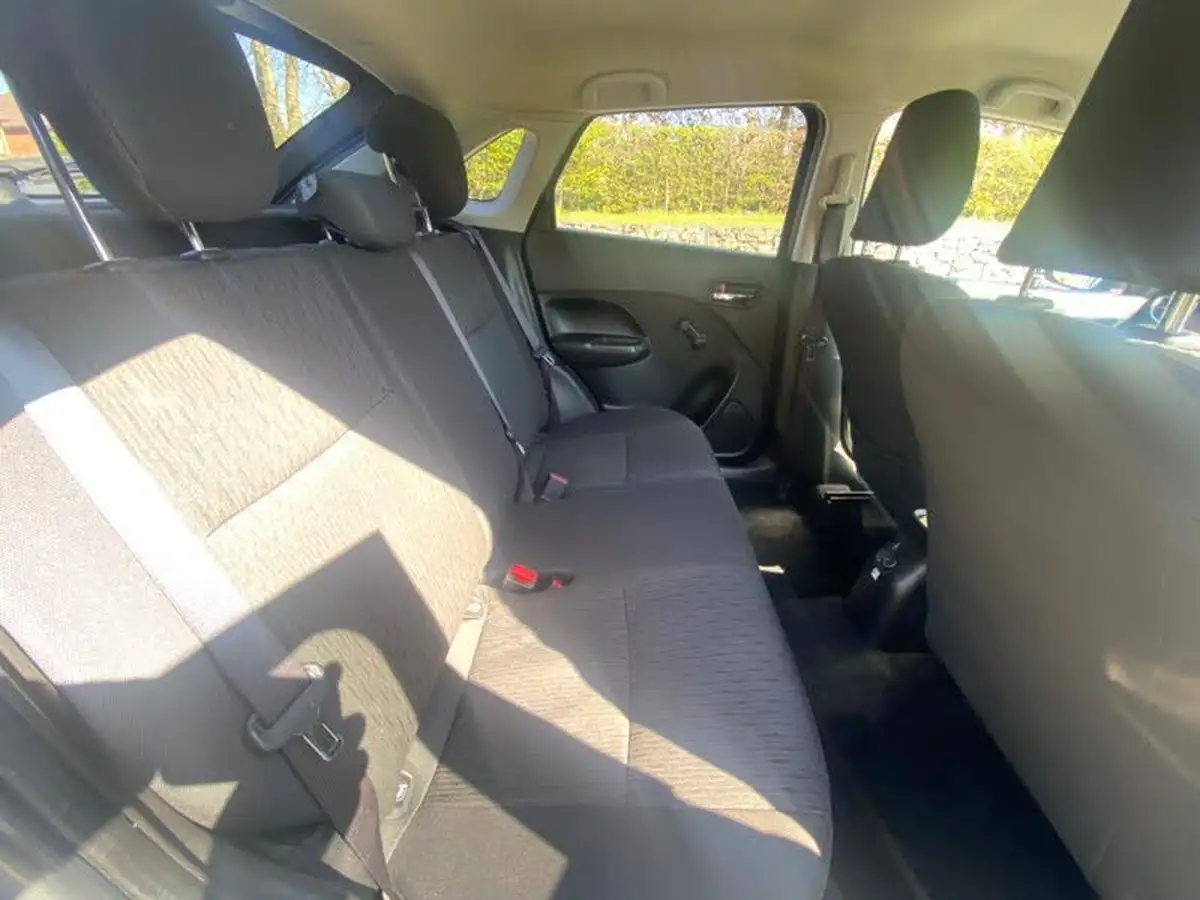 2016-suzuki-baleno-10-boosterjet-sz-t-big-17
